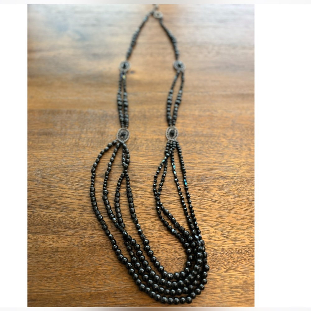 Costume jewelry necklace - Picture 1 of 6
